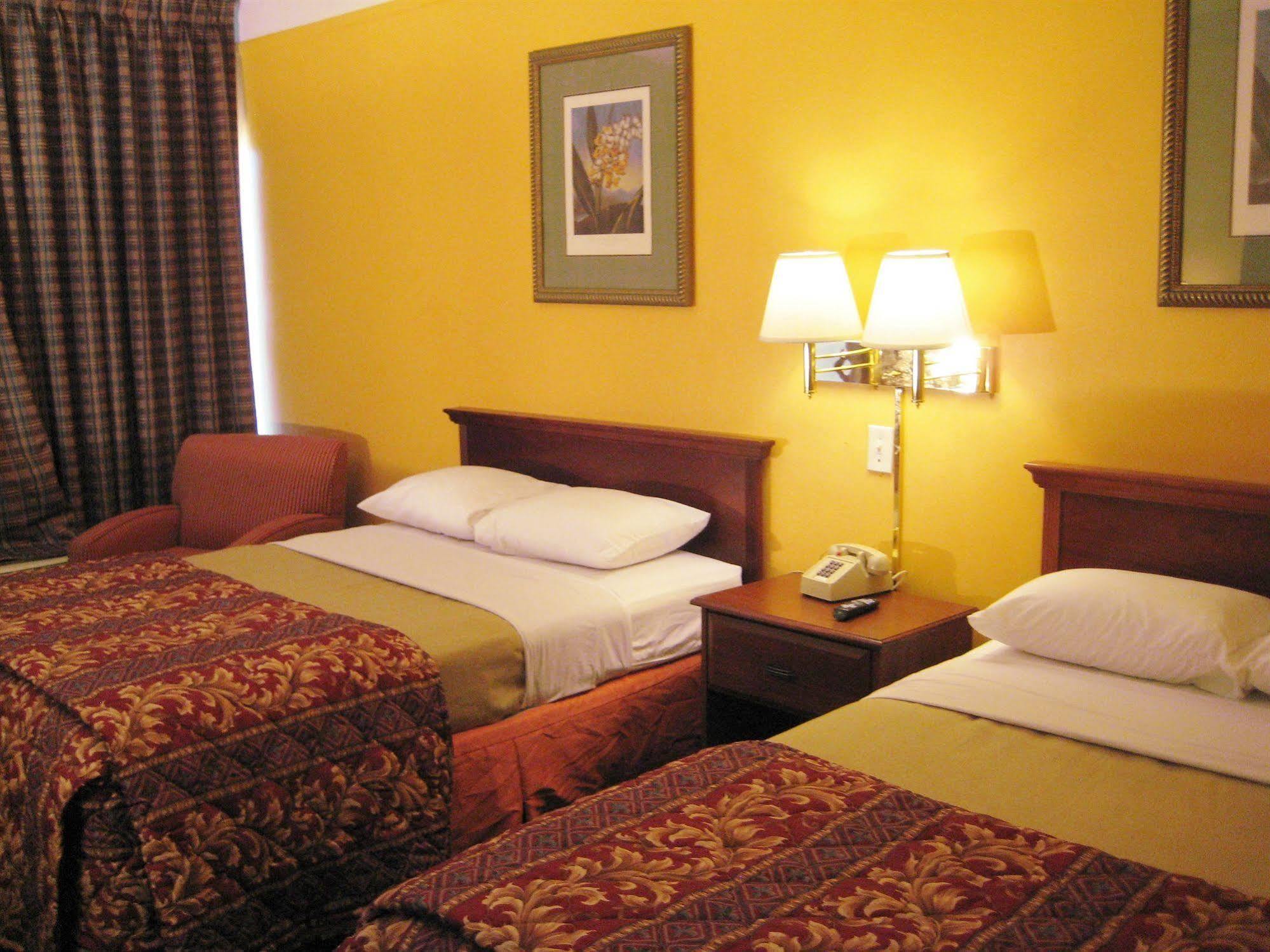 Charlotte Express Inn 外观 照片