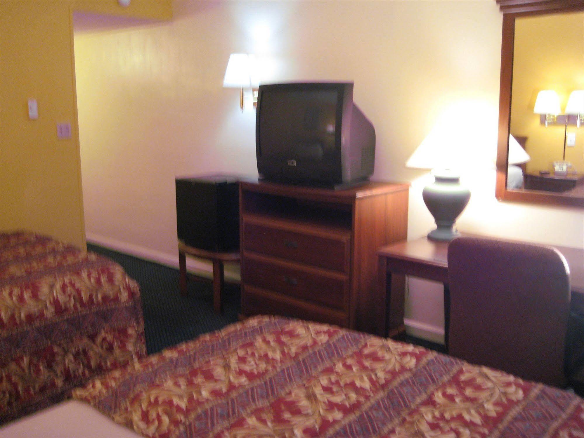 Charlotte Express Inn 外观 照片